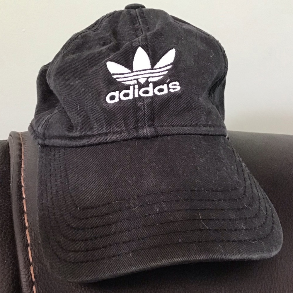 ADIDAS black baseball cap